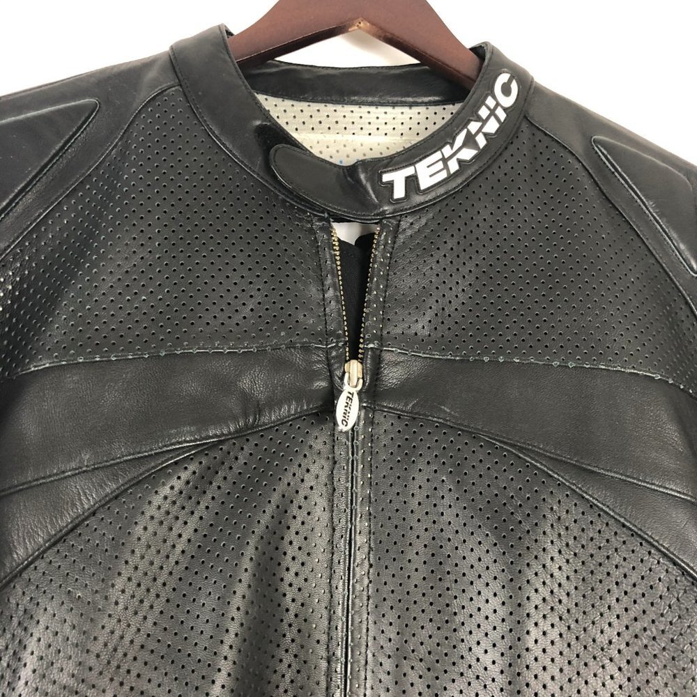 TEKNIC Men's Black Leather Motorcycle Jacket Sz 44 - Picture 4 of 8
